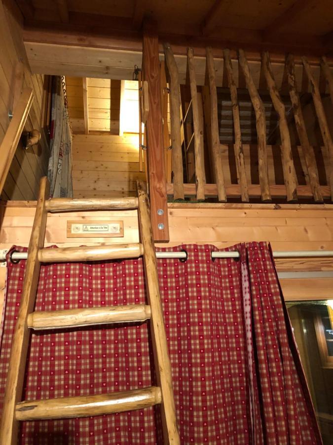 La Cabane à l'Orée des Bornes Évires Exterior foto